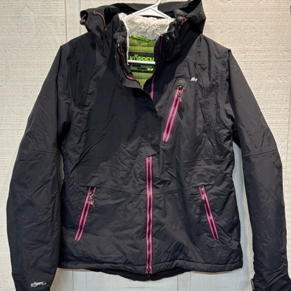 Koppen women’s medium winter hooded ski jacket